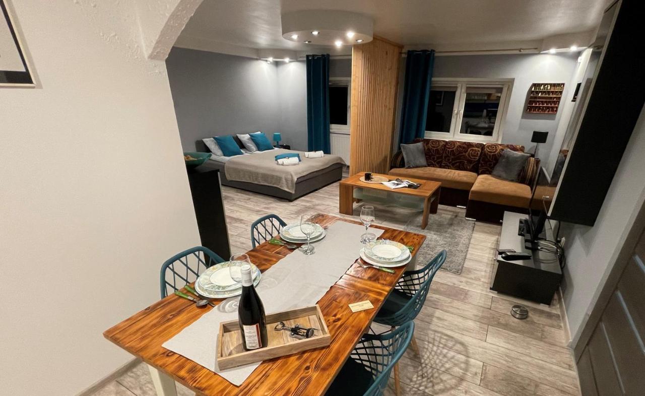 Apartamenty Pod Uwalonym Debem Jezow Sudecki Esterno foto