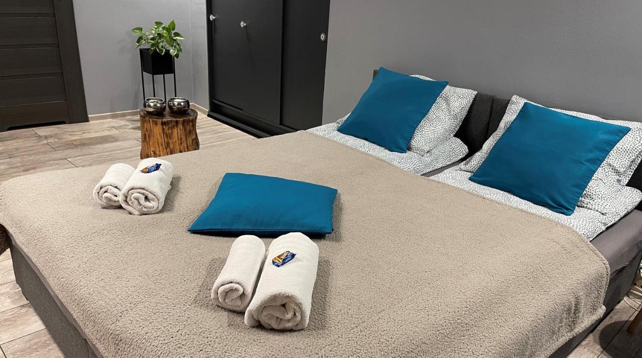 Apartamenty Pod Uwalonym Debem Jezow Sudecki Esterno foto